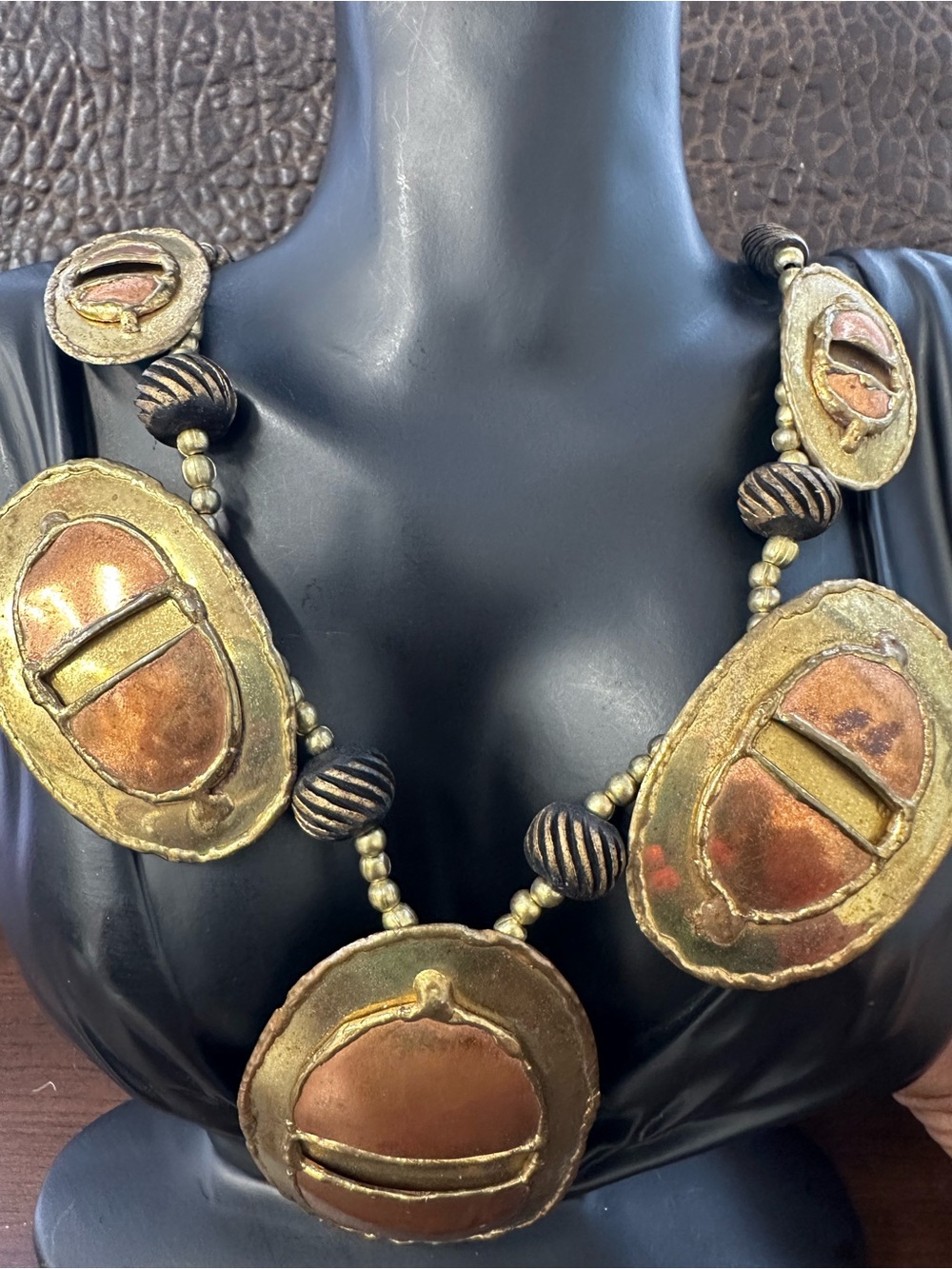 Vintage 1970’s Bronze, Brass and Copper Tone Medallion Necklace
